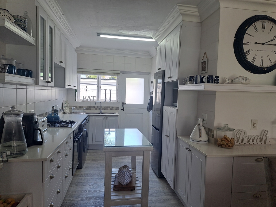 3 Bedroom Property for Sale in River Club Western Cape
